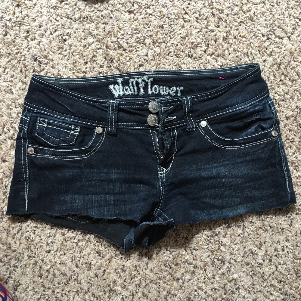 Wallflower Super Short Shorts
